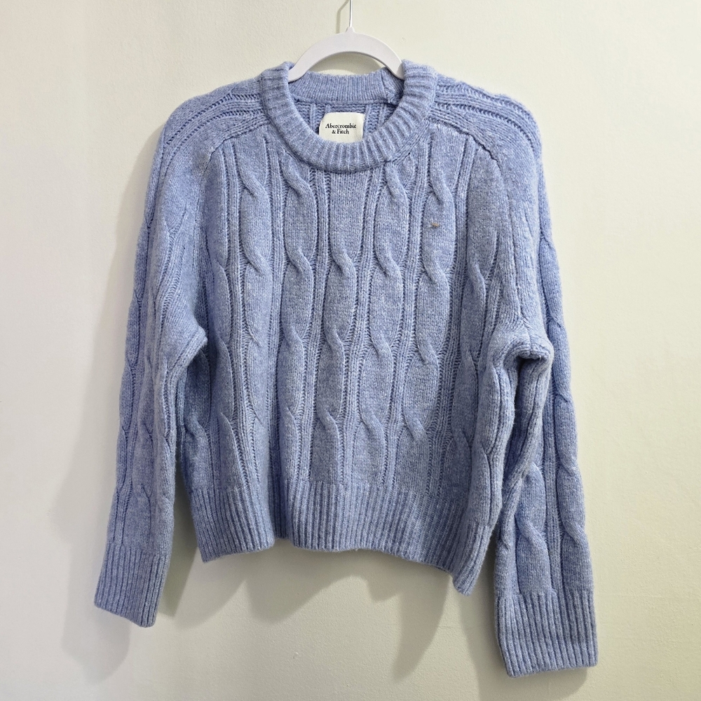 S O L D Light Blue Cable Knit Sweater size XS - Picture 2 of 14